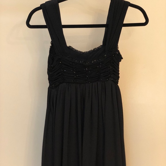 🌟SOLD Chiffon black dress in excellent condition.  Size 6 - Picture 2 of 6